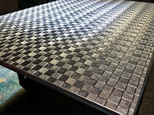 格子模具