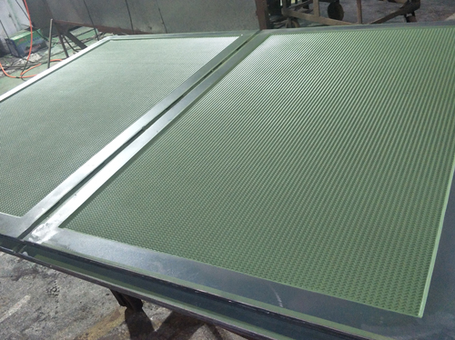 绿色条纹模具
